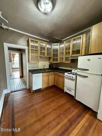 39 S Lake Avenue Albany NY 12203