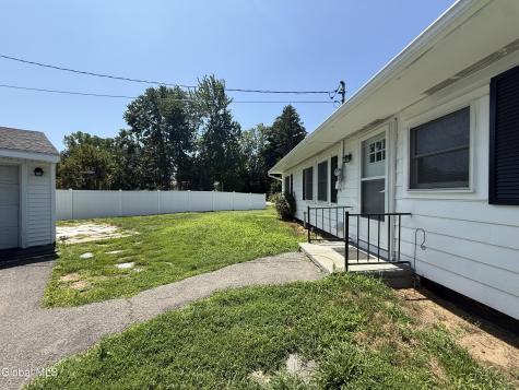 72 Lincoln Avenue Colonie NY 12205