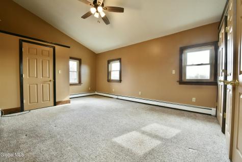 467 County Road 75 Stillwater NY 12118
