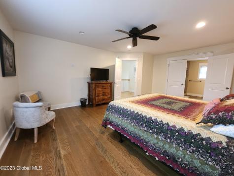 48 Wright Street Saratoga Springs NY 12866
