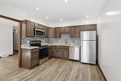 62A Devitt Road Waterford NY 12188