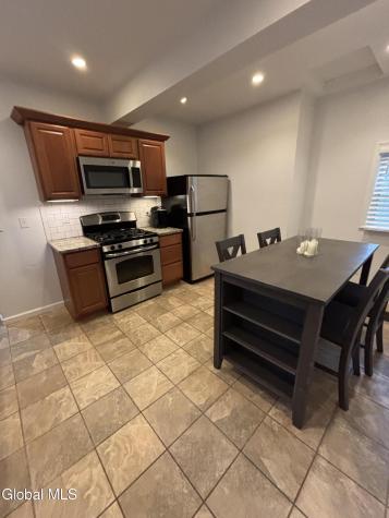 165 Lake Avenue Saratoga Springs NY 12866