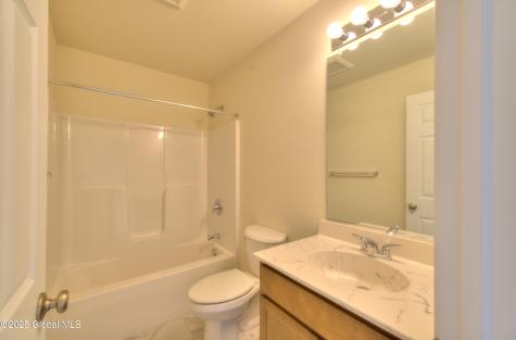 59 Nantucket Street Cohoes NY 12047
