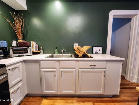 11 Ingersoll Avenue Schenectady NY 12305