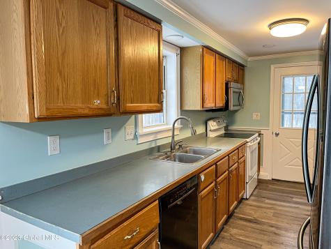 44 Phillips Road Stillwater NY 12170