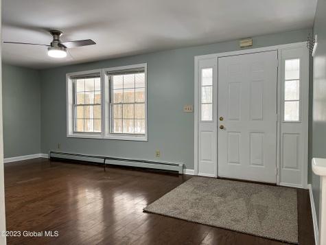 44 Phillips Road Stillwater NY 12170
