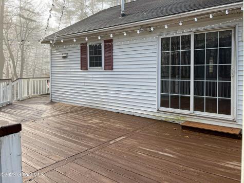 44 Phillips Road Stillwater NY 12170