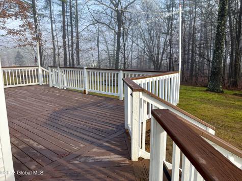44 Phillips Road Stillwater NY 12170
