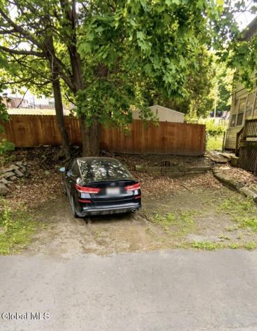 11 Lincoln Avenue Troy NY 12180