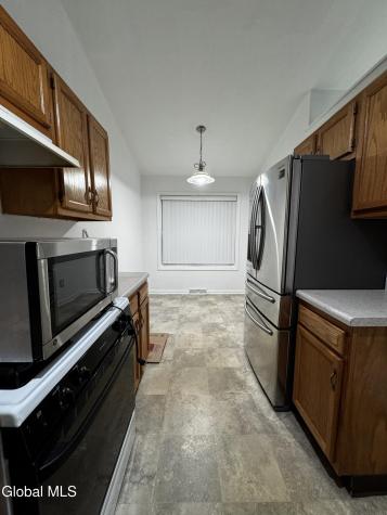 98 Harvard Road Watervliet NY 12189