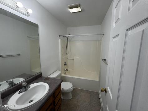 98 Harvard Road Watervliet NY 12189