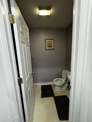 98 Harvard Road Watervliet NY 12189
