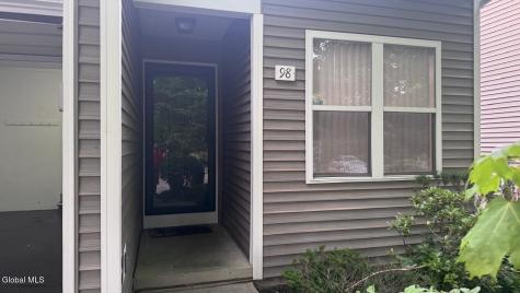 98 Harvard Road Watervliet NY 12189