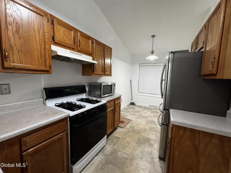 98 Harvard Road Watervliet NY 12189
