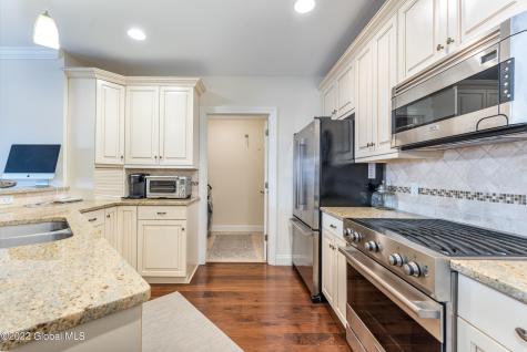 38 High Rock Avenue Saratoga Springs NY 12866