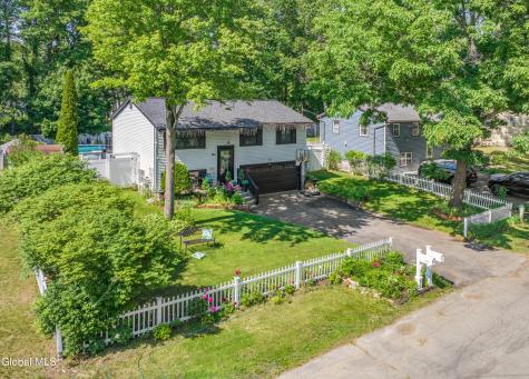 68 Curt Boulevard Saratoga Springs NY 12866