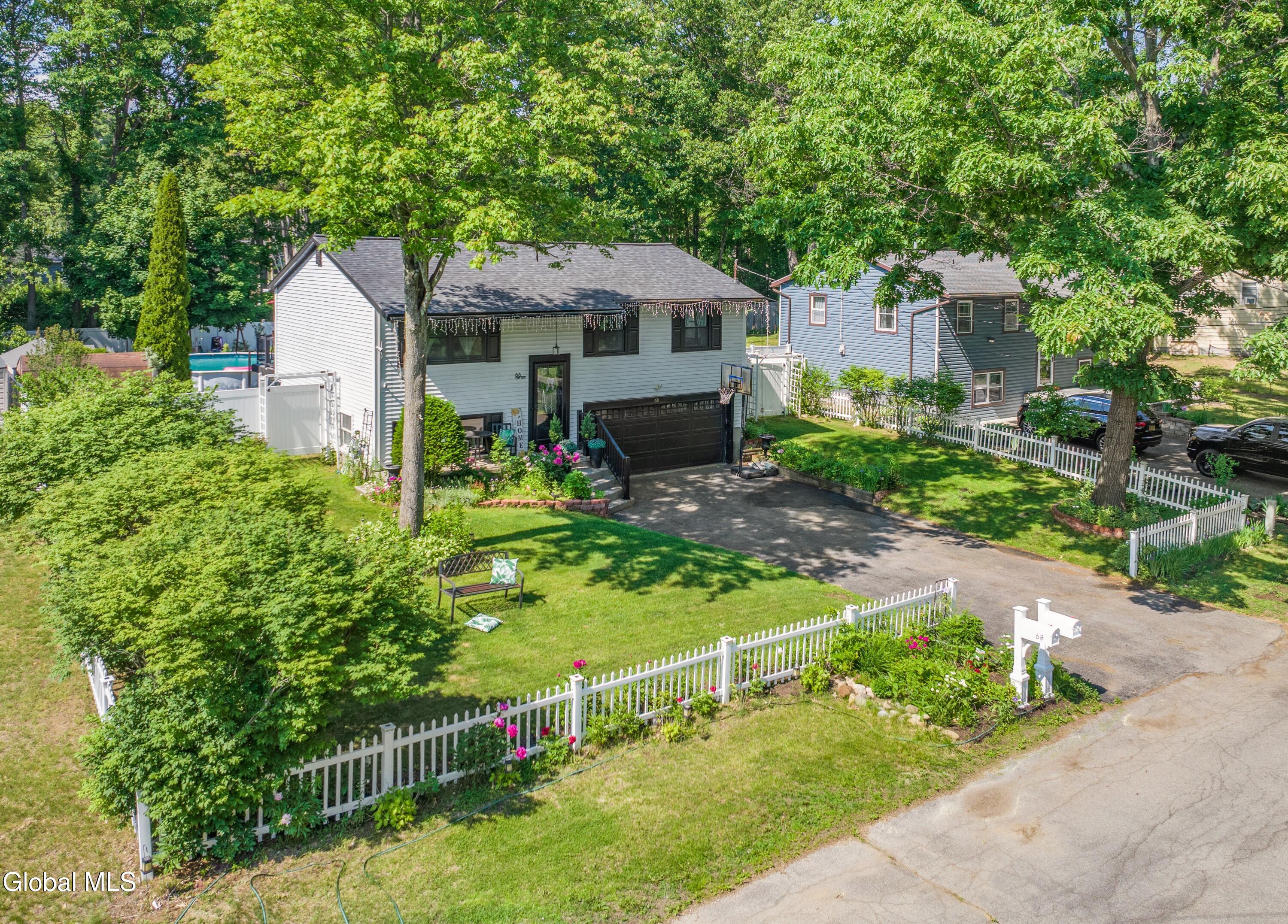 68 Curt Boulevard Saratoga Springs NY 12866