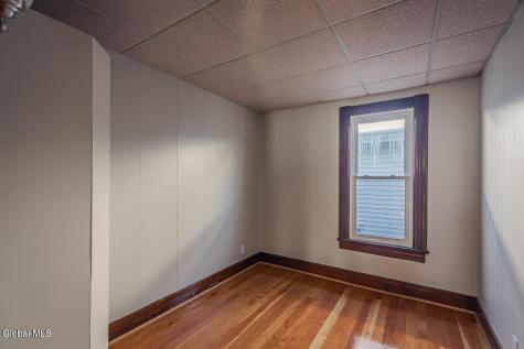65 Van Derveer Street Amsterdam NY 12010