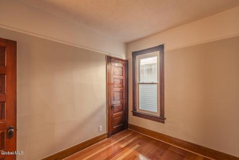 65 Van Derveer Street Amsterdam NY 12010