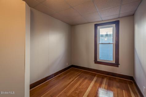 65 Van Derveer Street Amsterdam NY 12010