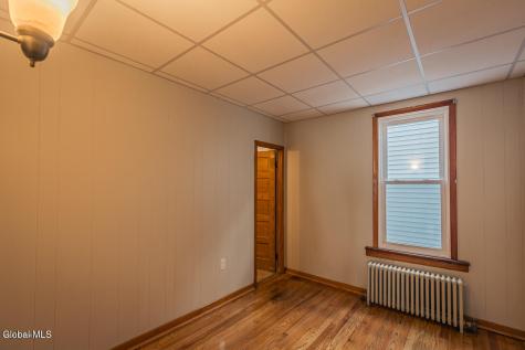 65 Van Derveer Street Amsterdam NY 12010