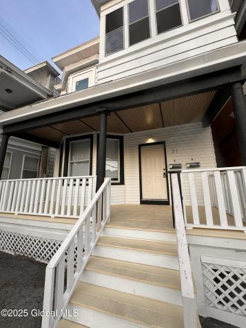 31 Bertha Street Albany NY 12209