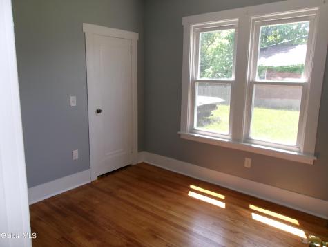 1338 Parkwood Boulevard Schenectady NY 12308