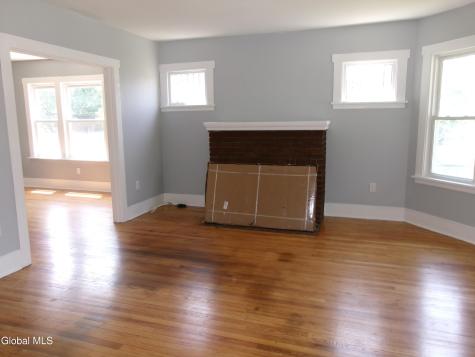 1338 Parkwood Boulevard Schenectady NY 12308