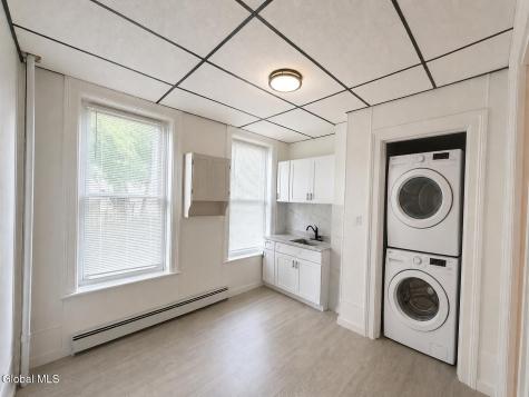 379 3rd Street Troy NY 12180