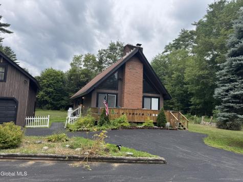 29 Zermatt Drive Lake Luzerne NY 12846
