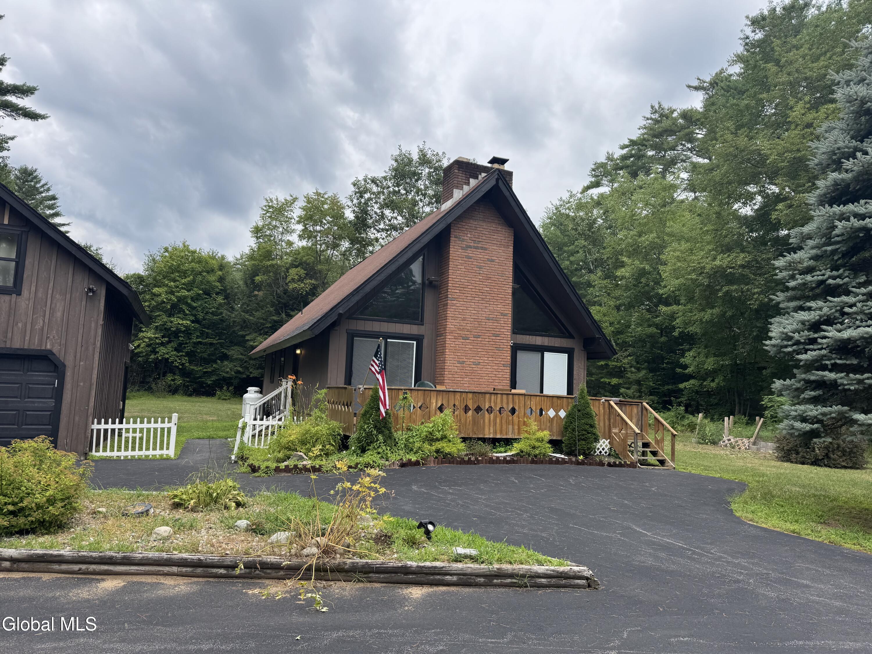 29 Zermatt Drive Lake Luzerne NY 12846