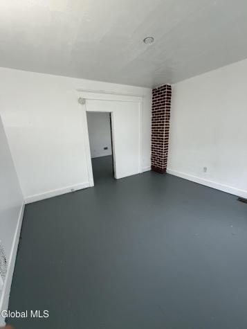 82 Robinson Street Schenectady NY 12304