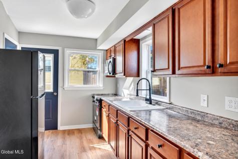 23 Dorwood Drive Loudonville NY 12211