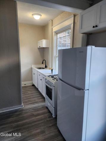 3 S Main Avenue Albany NY 12208