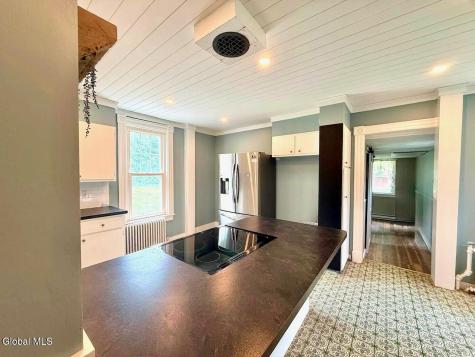 2145 New Scotland Road Slingerlands NY 12159
