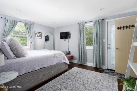 1 Laurie Lane Saratoga Springs NY 12866