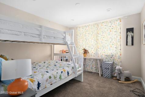 1 Laurie Lane Saratoga Springs NY 12866