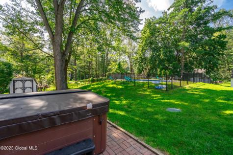 1 Laurie Lane Saratoga Springs NY 12866