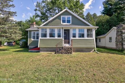 19 Congress Avenue Saratoga Springs NY 12866
