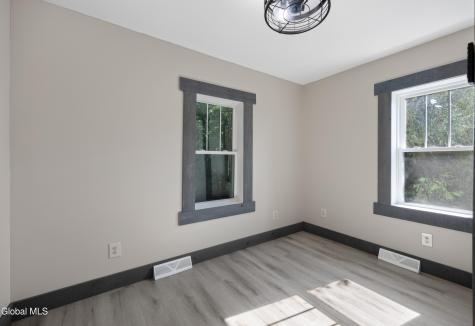 19 Congress Avenue Saratoga Springs NY 12866
