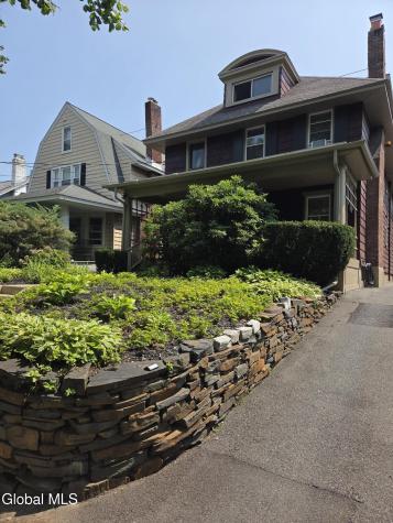 3 Fairlawn Avenue Albany NY 12203