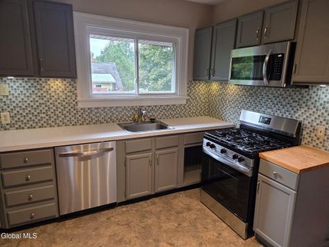 3 Fairlawn Avenue Albany NY 12203