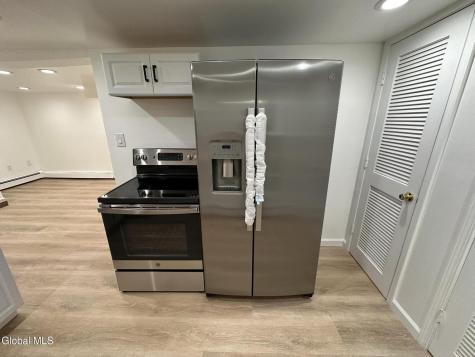 27 Mcelwain Avenue Cohoes NY 12047