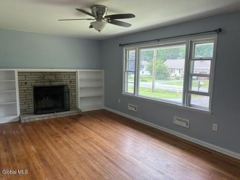 14 Hadel Road Glenville NY 12302