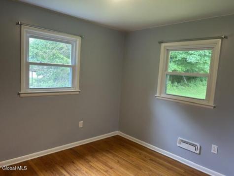 14 Hadel Road Glenville NY 12302