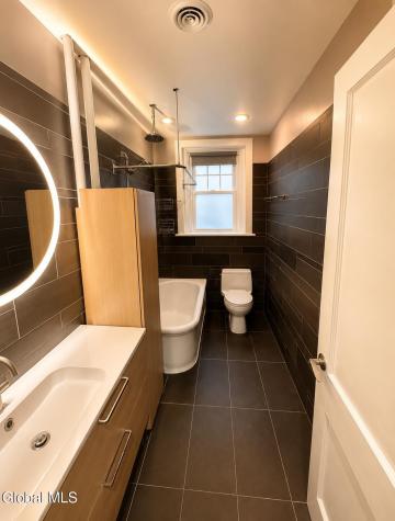 352 State Street Albany NY 12210