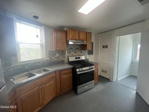 151 4th Street Troy NY 12180