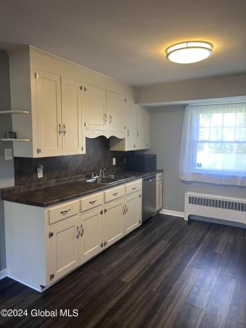 4 Arlene Avenue Albany NY 12203