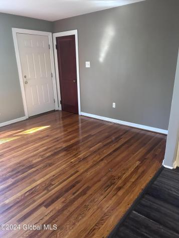 4 Arlene Avenue Albany NY 12203