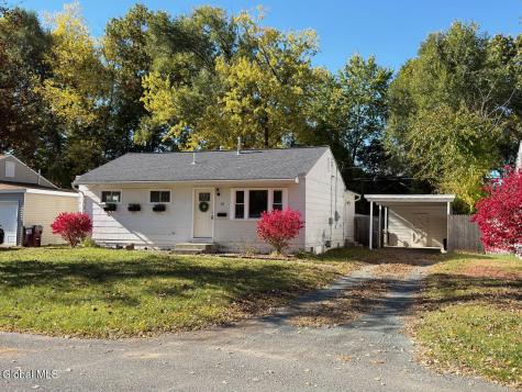 29 Sherwood Drive Latham NY 12110